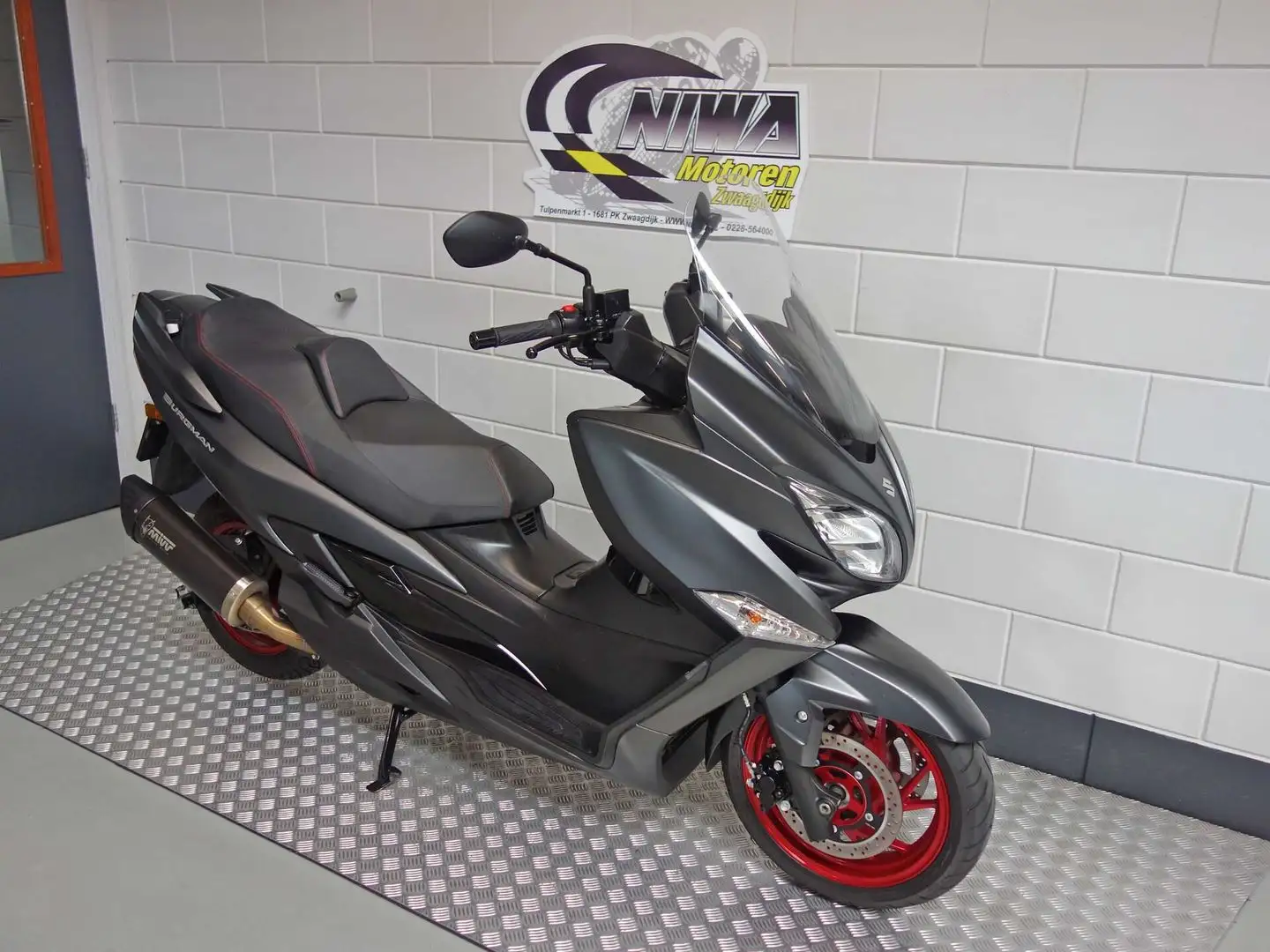 Suzuki Burgman 400 AN Gri - 2