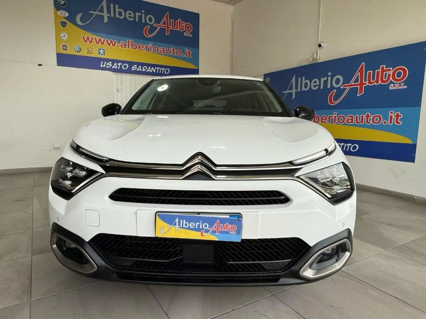 Citroen C4 BlueHDi 130 S&S EAT8 Shine Bianco - 2