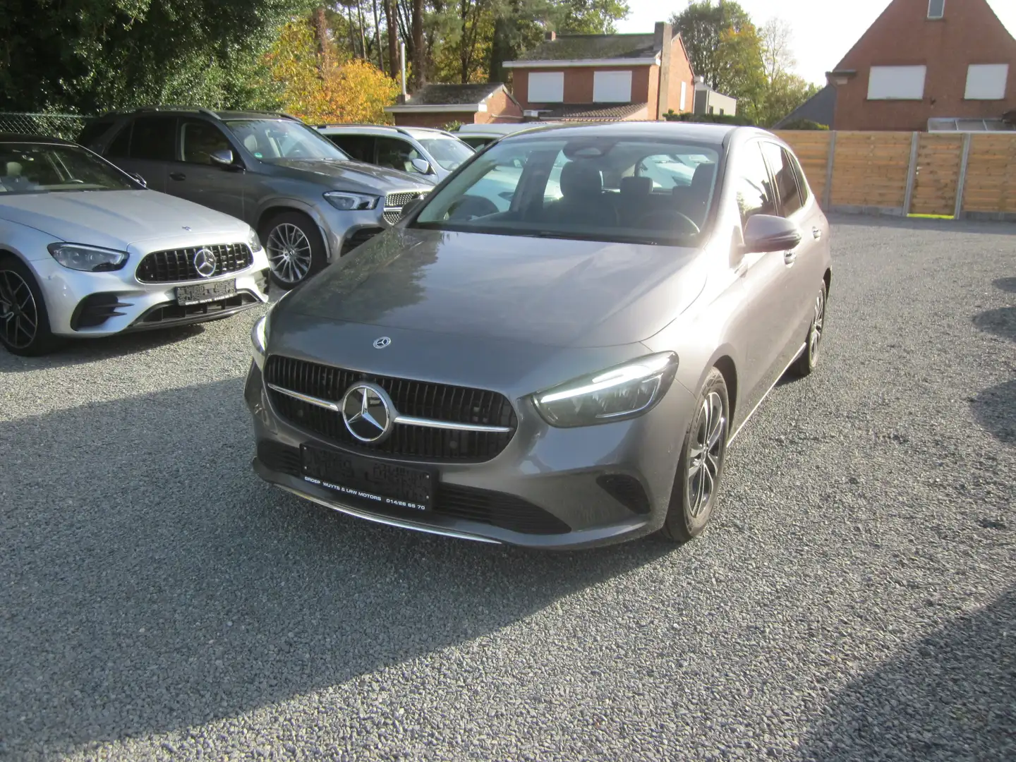 Mercedes-Benz B 200 PROGRESSIVE - MILD HYBRIDE Grijs - 1