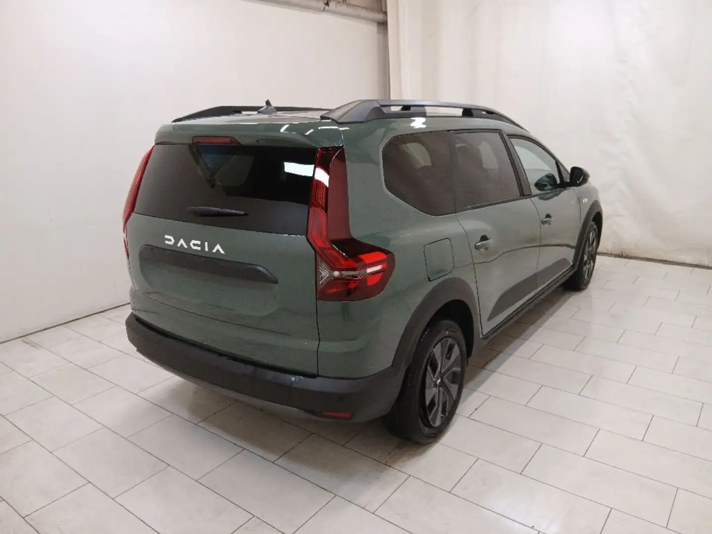 Dacia Jogger 1.0 tce Expression Gpl 100cv 7p. Groen - 2