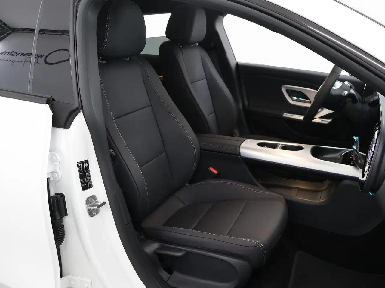 Mercedes-Benz CLA 2026 — фото 10