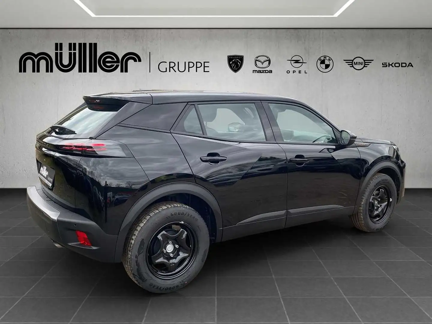 Peugeot 2008 PureTech 100 Style Schwarz - 2