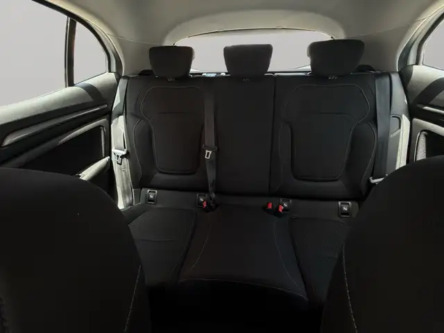 Renault Megane view 15