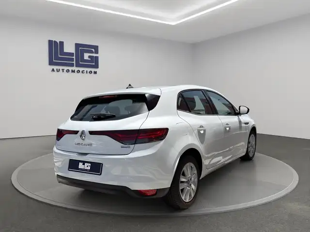 Renault Megane view 8