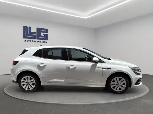 Renault Megane view 5