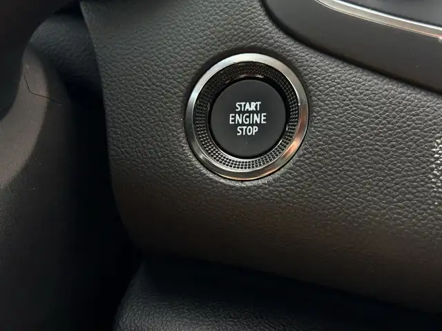 Renault Megane view 30