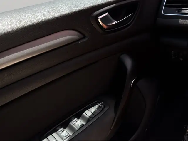 Renault Megane view 17