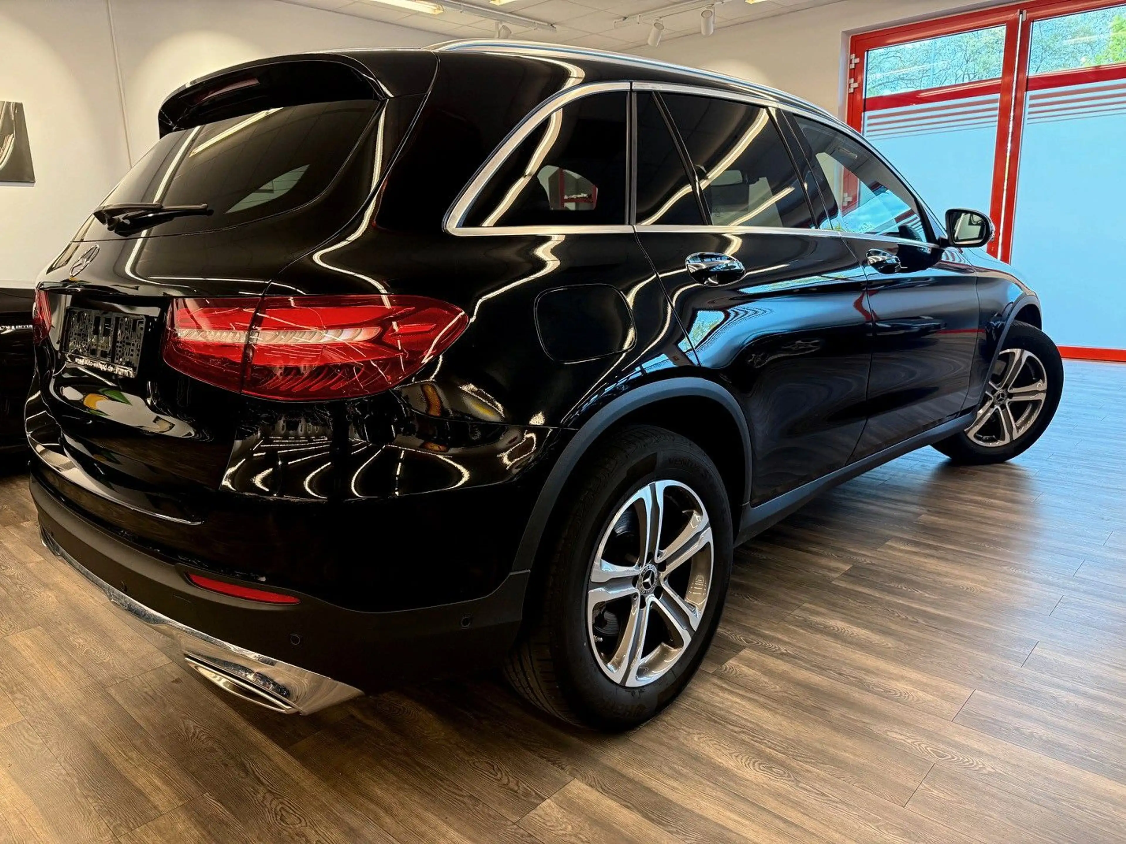 Mercedes-Benz GLC 250 4Matic Excl LED Head Up Klima Navi Sitzh — photo 5