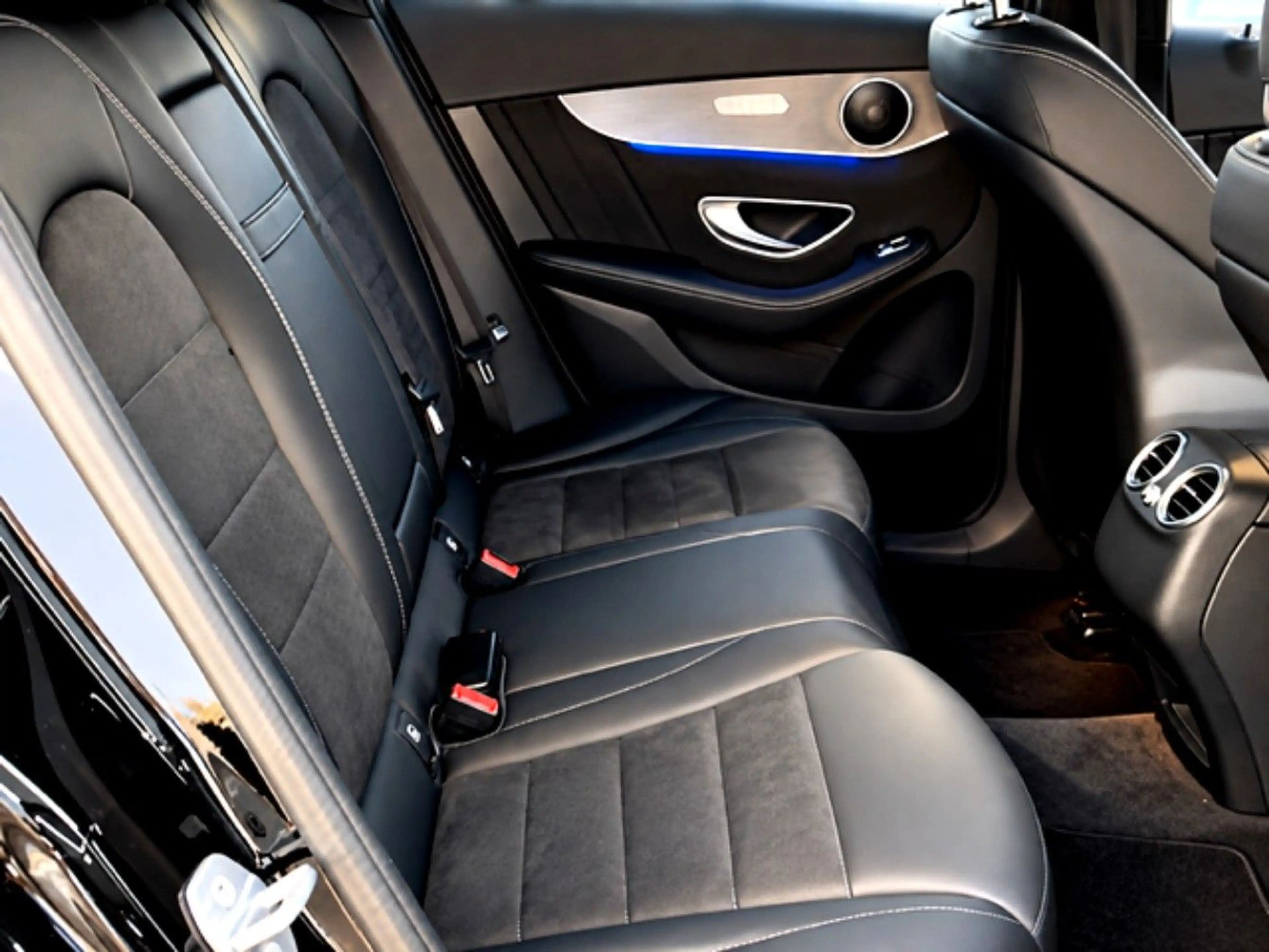 Mercedes-Benz GLC 250 4Matic Excl LED Head Up Klima Navi Sitzh — photo 10