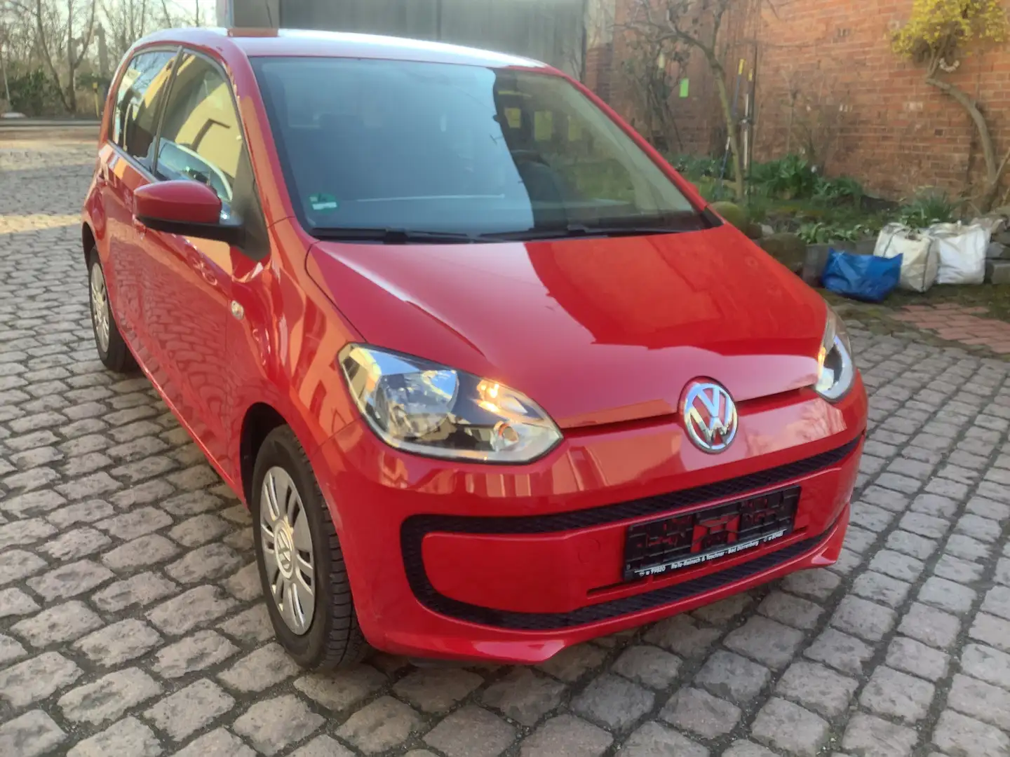 Volkswagen up! move up! Halb Automatik Rot - 1