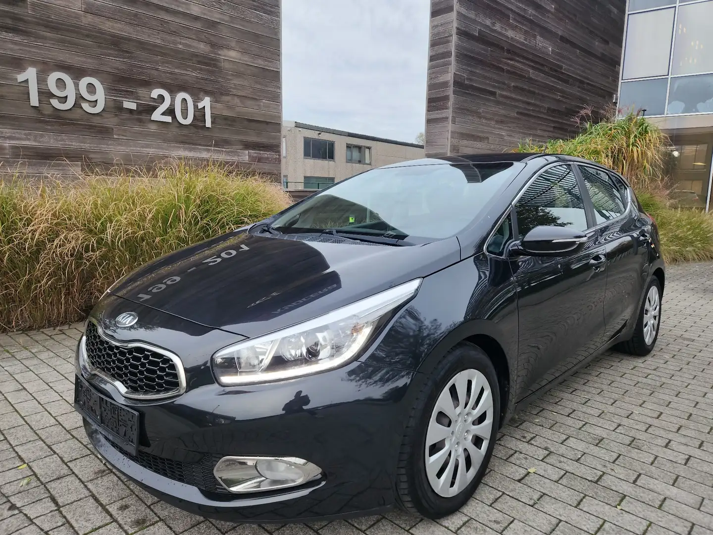 Kia Ceed / cee'd Cee'd 1.6i/ Boite automatique/ 1 propriétaire Noir - 2