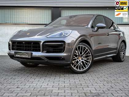 Porsche Cayenne Coupé 3.0 E-Hybrid | Sport Design | Panorama | Tre