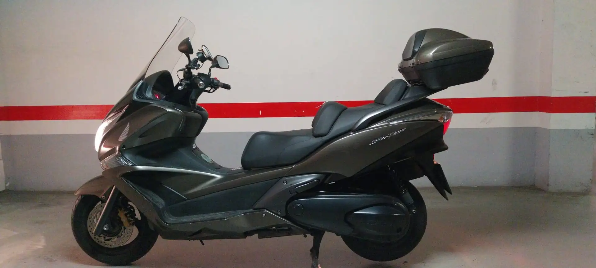 Honda Silver Wing SW600 ABS - 2