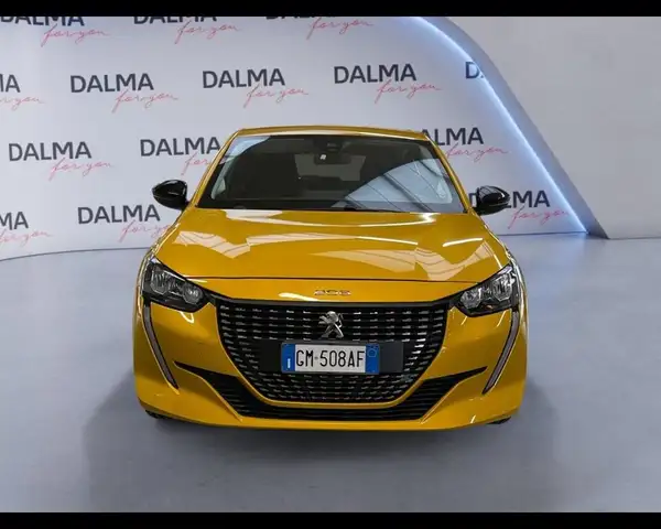 Peugeot 208 view 8