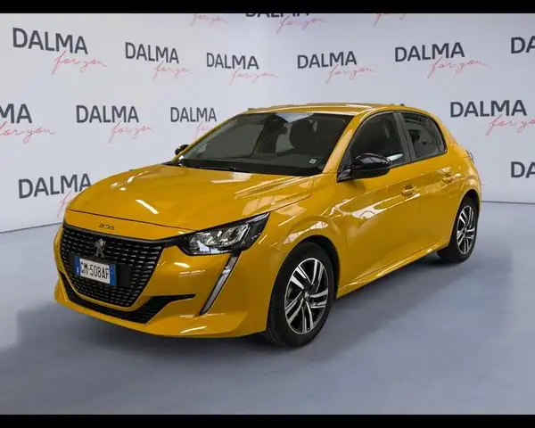 2023 Peugeot 208 in Gold for sale