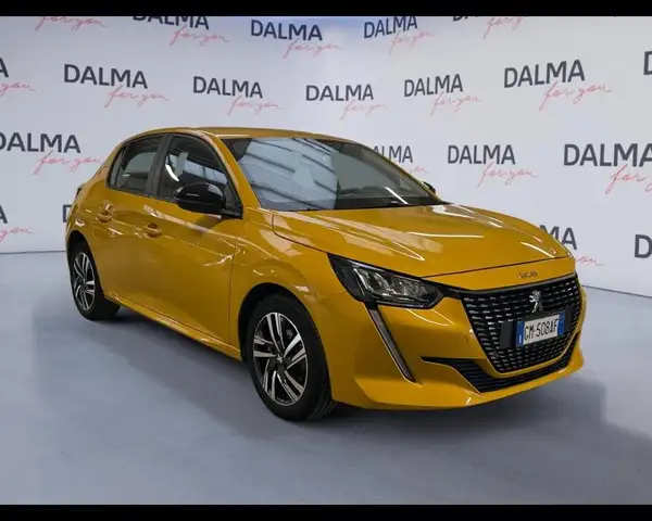 Peugeot 208 view 7