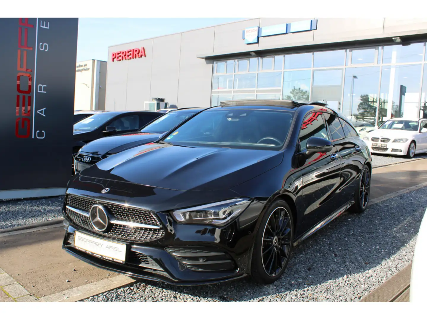 Mercedes-Benz CLA 200 Shooting Brake D AMG LINE PANO CUIR NAVI FULL OPTI Zwart - 2