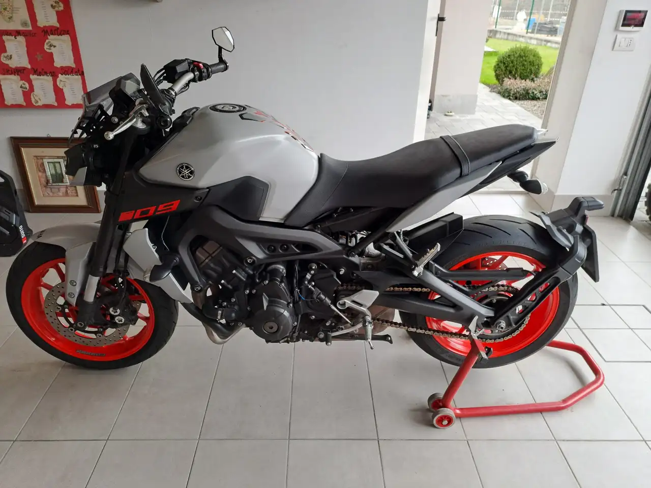 Yamaha MT-09
