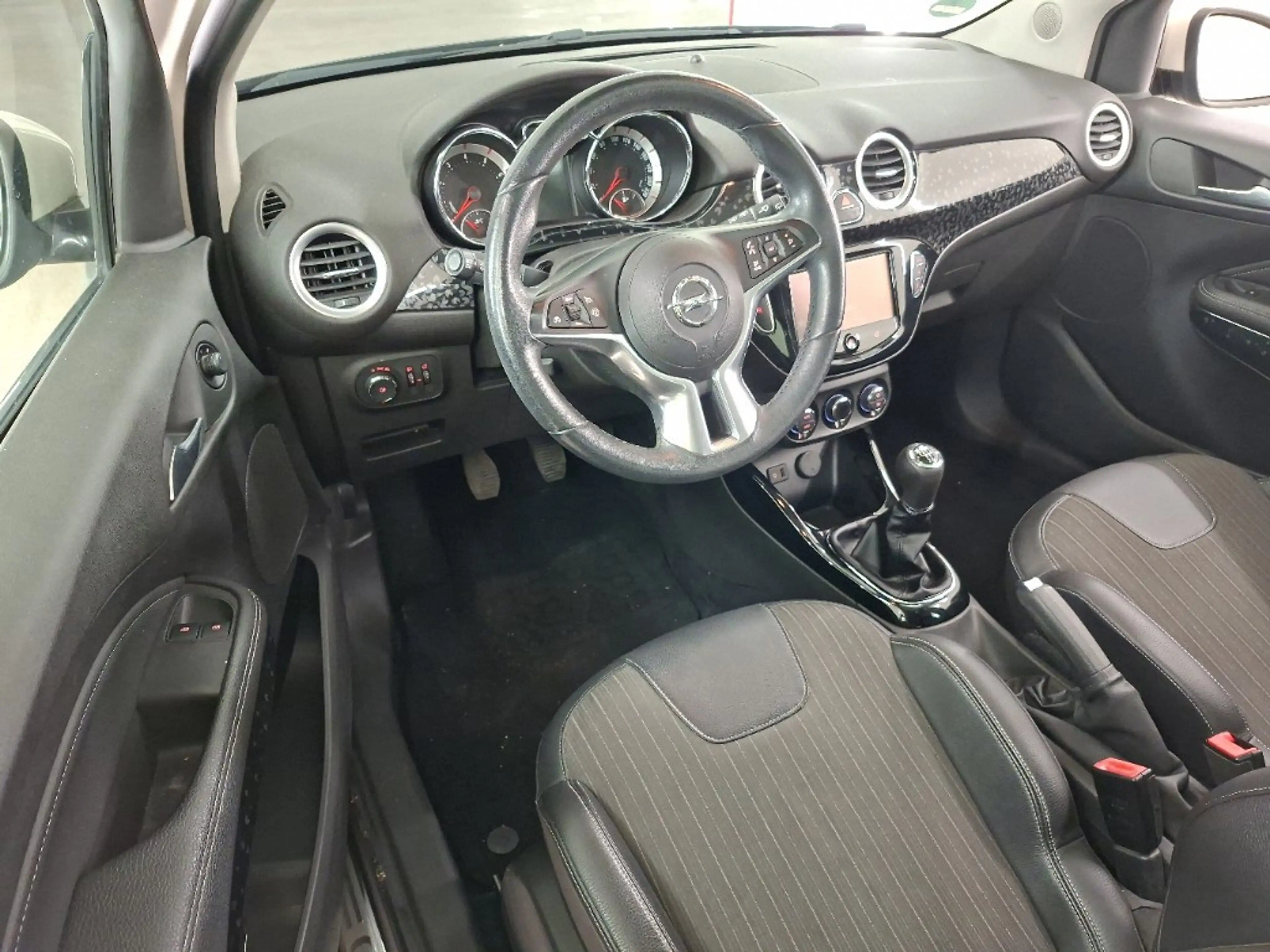 Opel Adam 1.4 Glam/ PANO/ SCHERM — photo 7
