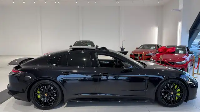 Porsche Panamera Turbo S E-Hybrid PHEV Executive Aut. *VOLL*APPROV Ansicht 9