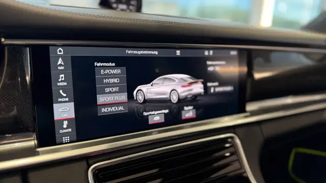 Porsche Panamera Turbo S E-Hybrid PHEV Executive Aut. *VOLL*APPROV Ansicht 28