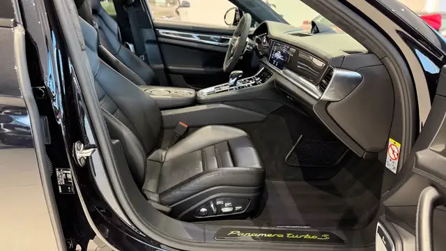 Porsche Panamera Turbo S E-Hybrid PHEV Executive Aut. *VOLL*APPROV Ansicht 34