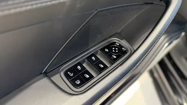 Porsche Panamera Turbo S E-Hybrid PHEV Executive Aut. *VOLL*APPROV Ansicht 23