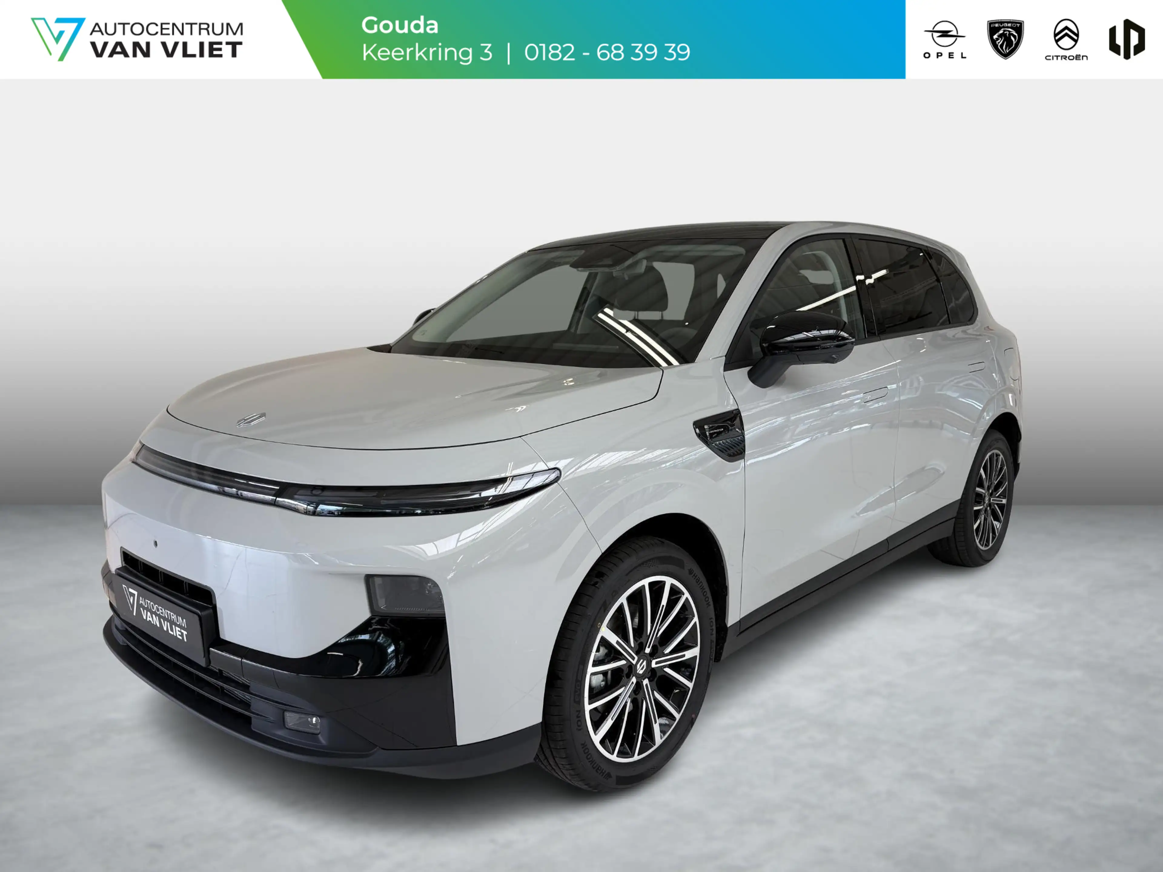 Leapmotor B10 Design Hybrid EV 18.8 kWh | Voorraad | Carplay | P