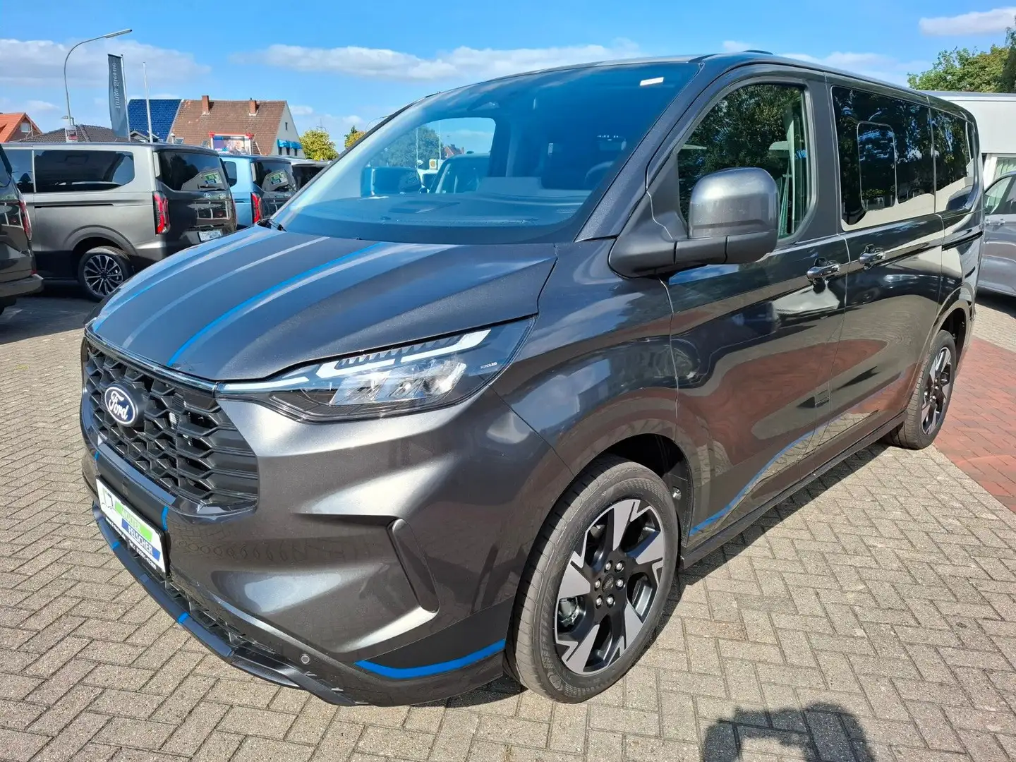 Ford Tourneo Custom 110kW L1 Sport el. AHK Einzelsitz Grau - 1