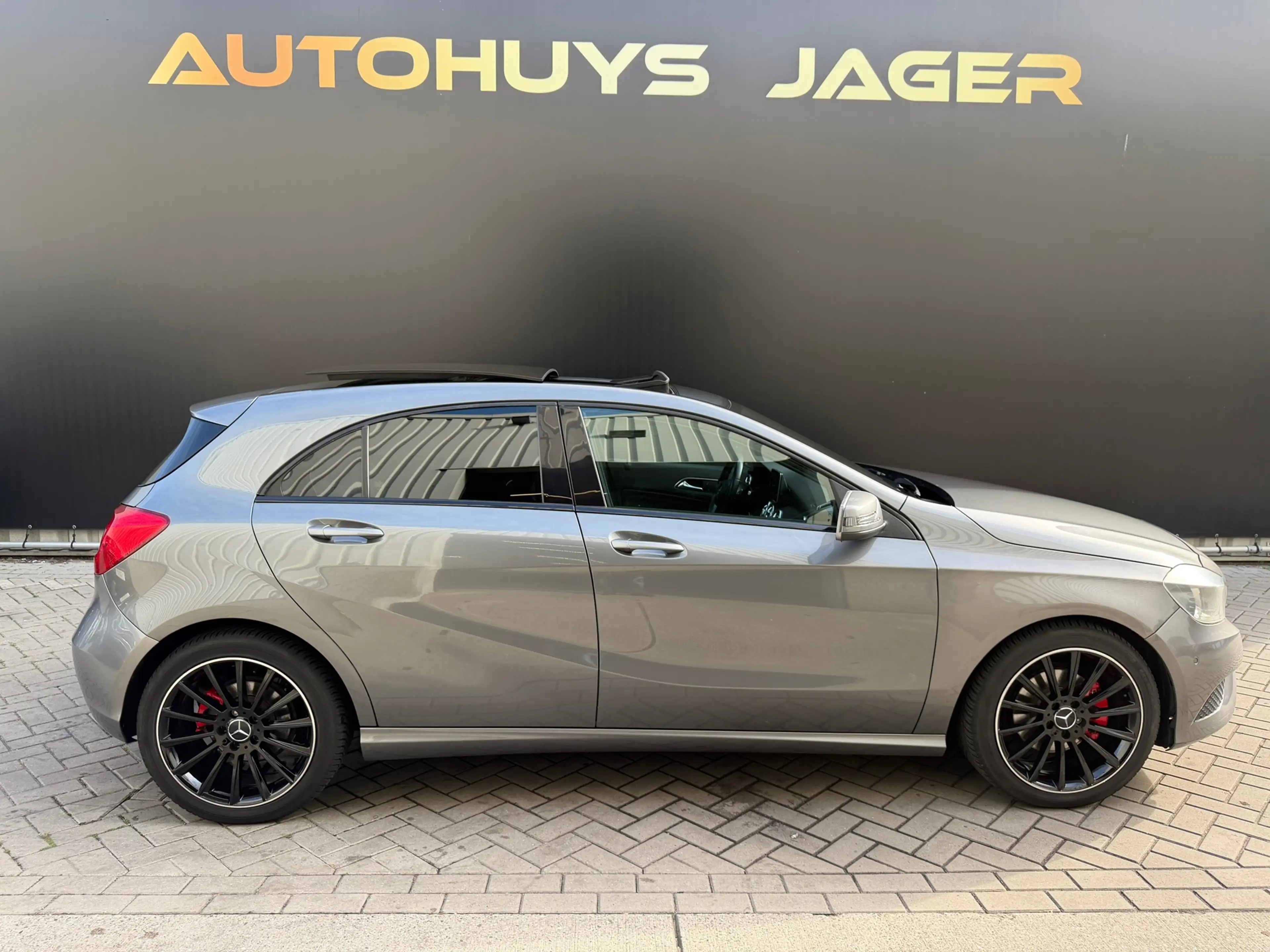 Mercedes-Benz A 200 Prestige Pano Leer Automaat AMGwielen Stoel.Verwar — photo 13