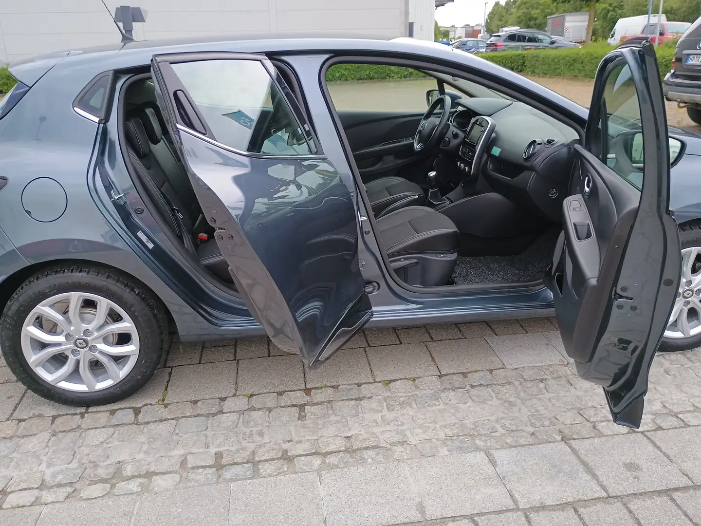Renault Clio Energy TCe 90 Start/40 Tkm/Navi/Sitzhzg/Alu/1.Hd Grau - 2