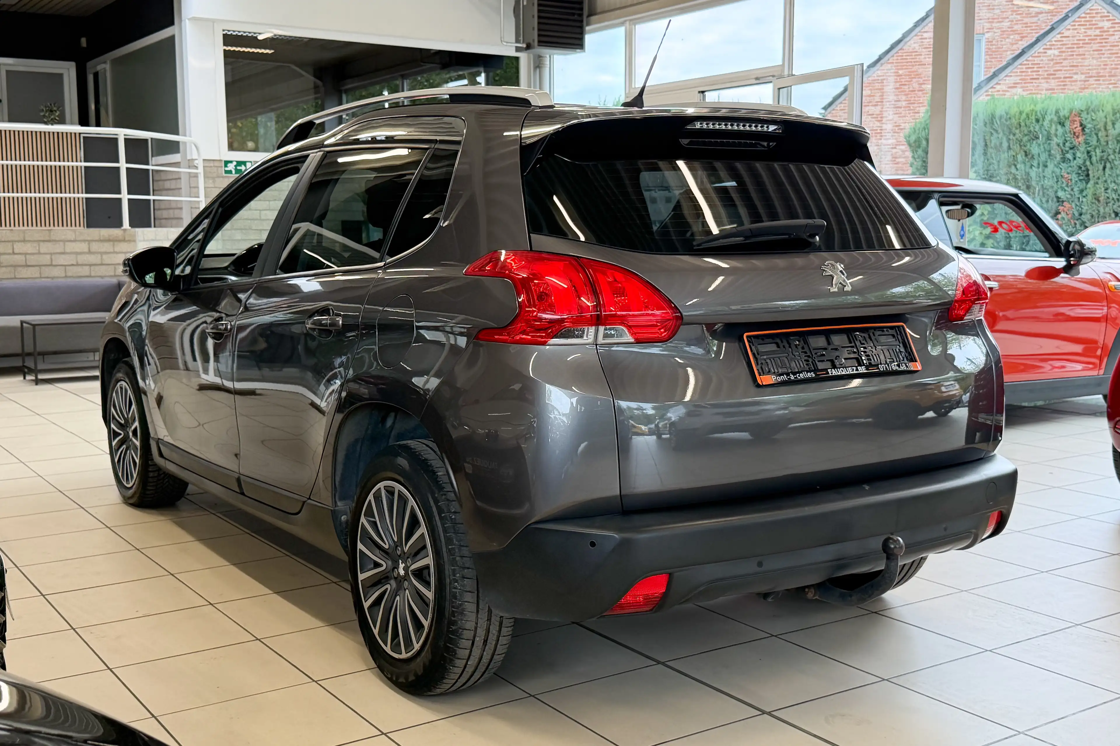 Peugeot 2008 1.4 HDi | Navigation (gps) • Climatisation • Att. remorque | Carnet complet Peugeot | Garantie 1 an — photo 8