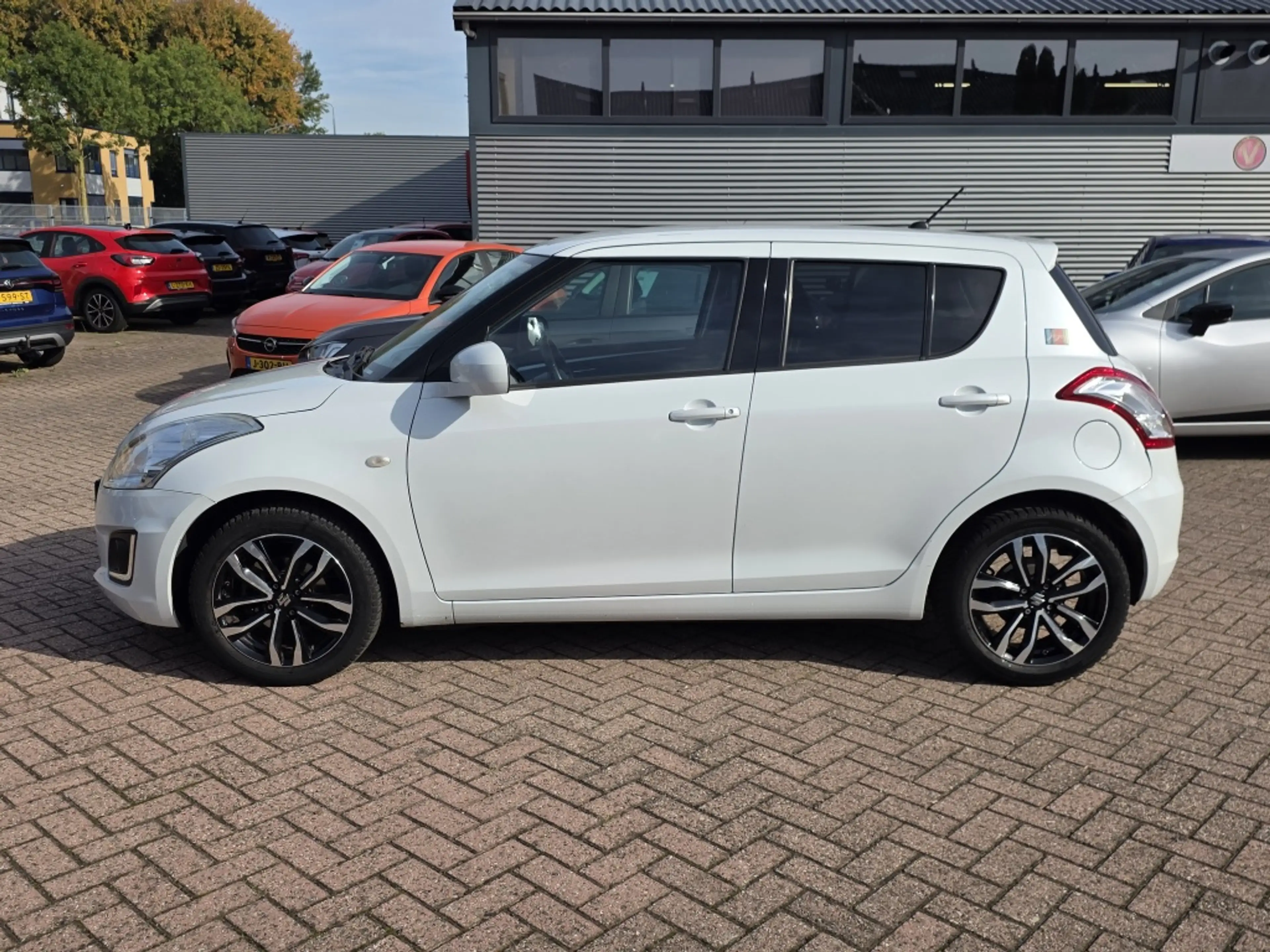 Suzuki Swift 1.2 Bns Ed. EASSS, navi, aur camera, airco, stoelv — photo 10