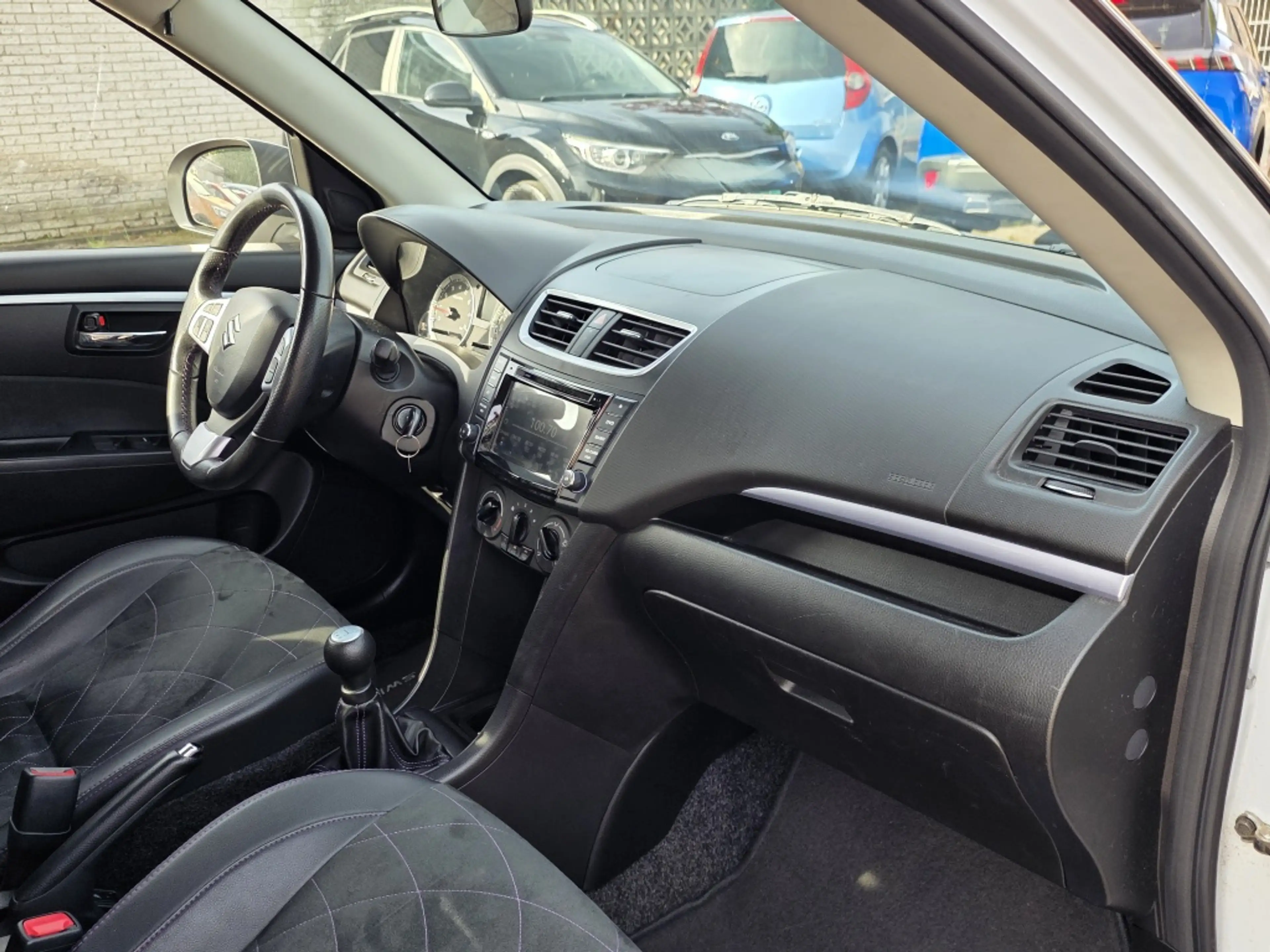Suzuki Swift 1.2 Bns Ed. EASSS, navi, aur camera, airco, stoelv — photo 18