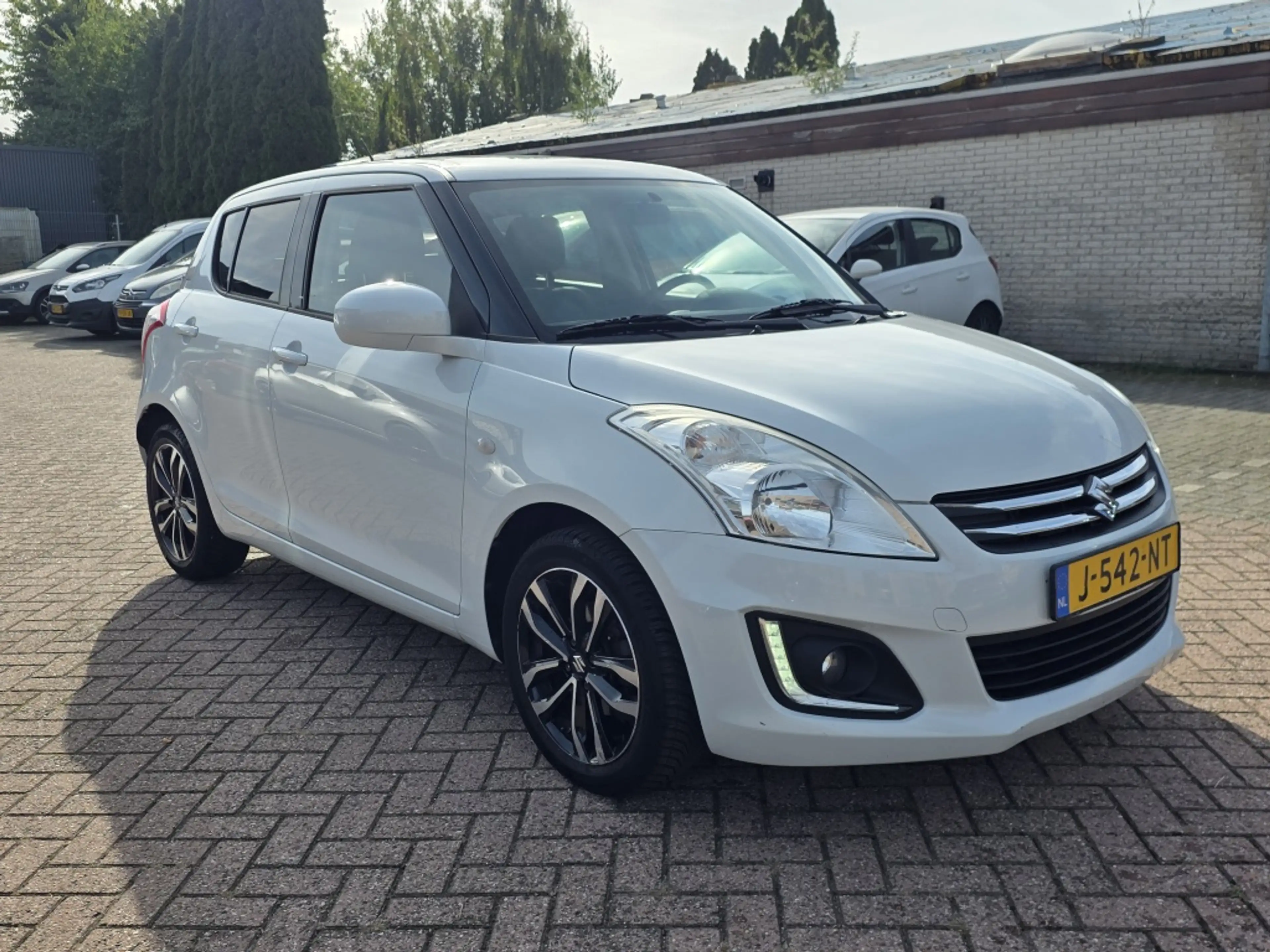Suzuki Swift 1.2 Bns Ed. EASSS, navi, aur camera, airco, stoelv — photo 5