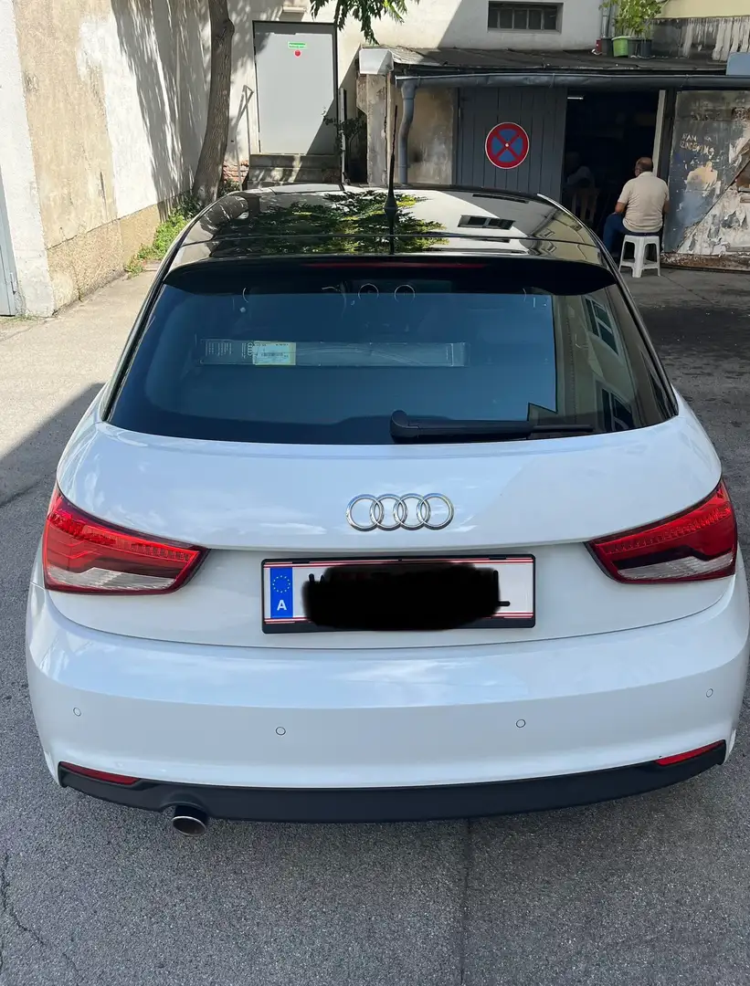 Audi A1 SB 1,4TDI admired S-tronic Weiß - 2