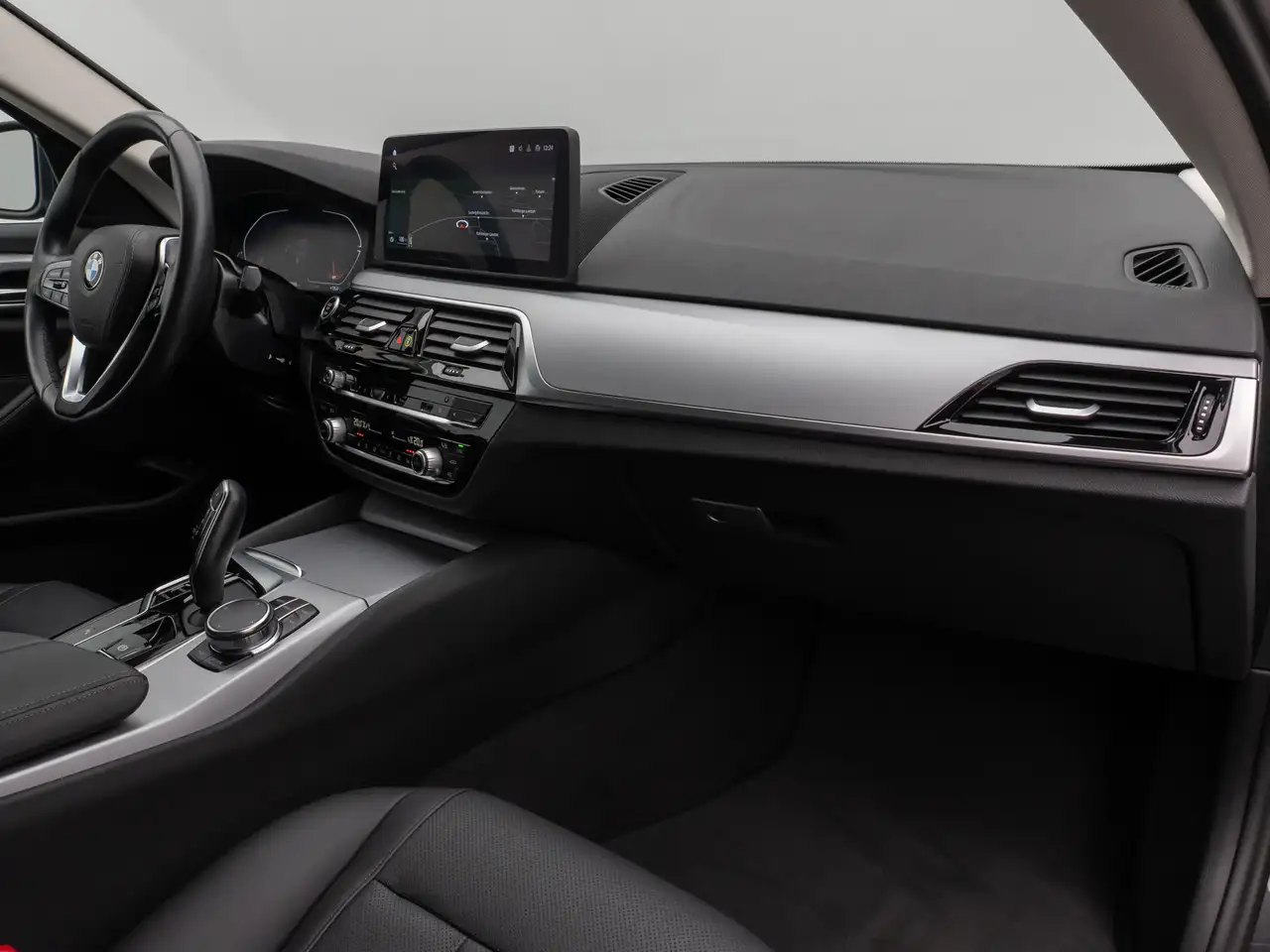 BMW 520 DAB WLAN Cock Leder Sitzhzg LED Alarm PDC, миниатюра 24