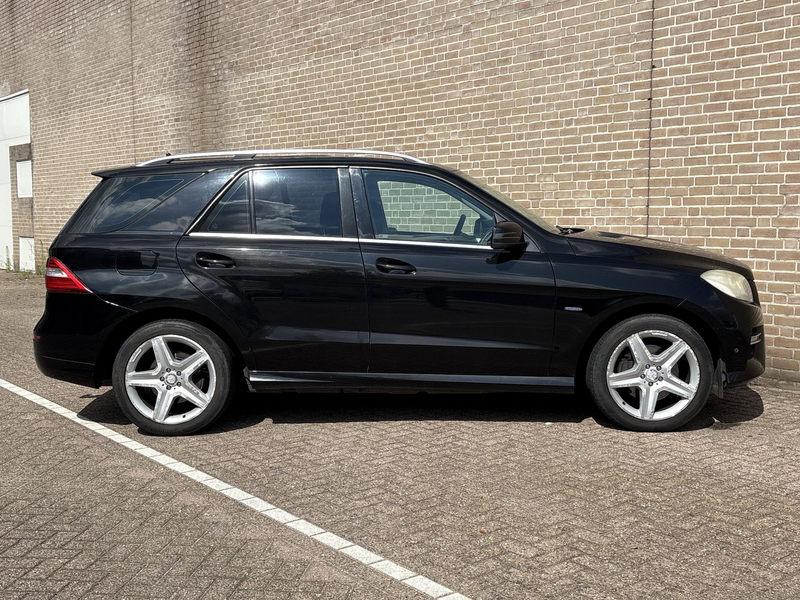 Mercedes-Benz ML 350 M-klasse BlueTEC | Leder | Climate | Cruise | Navi — photo 7