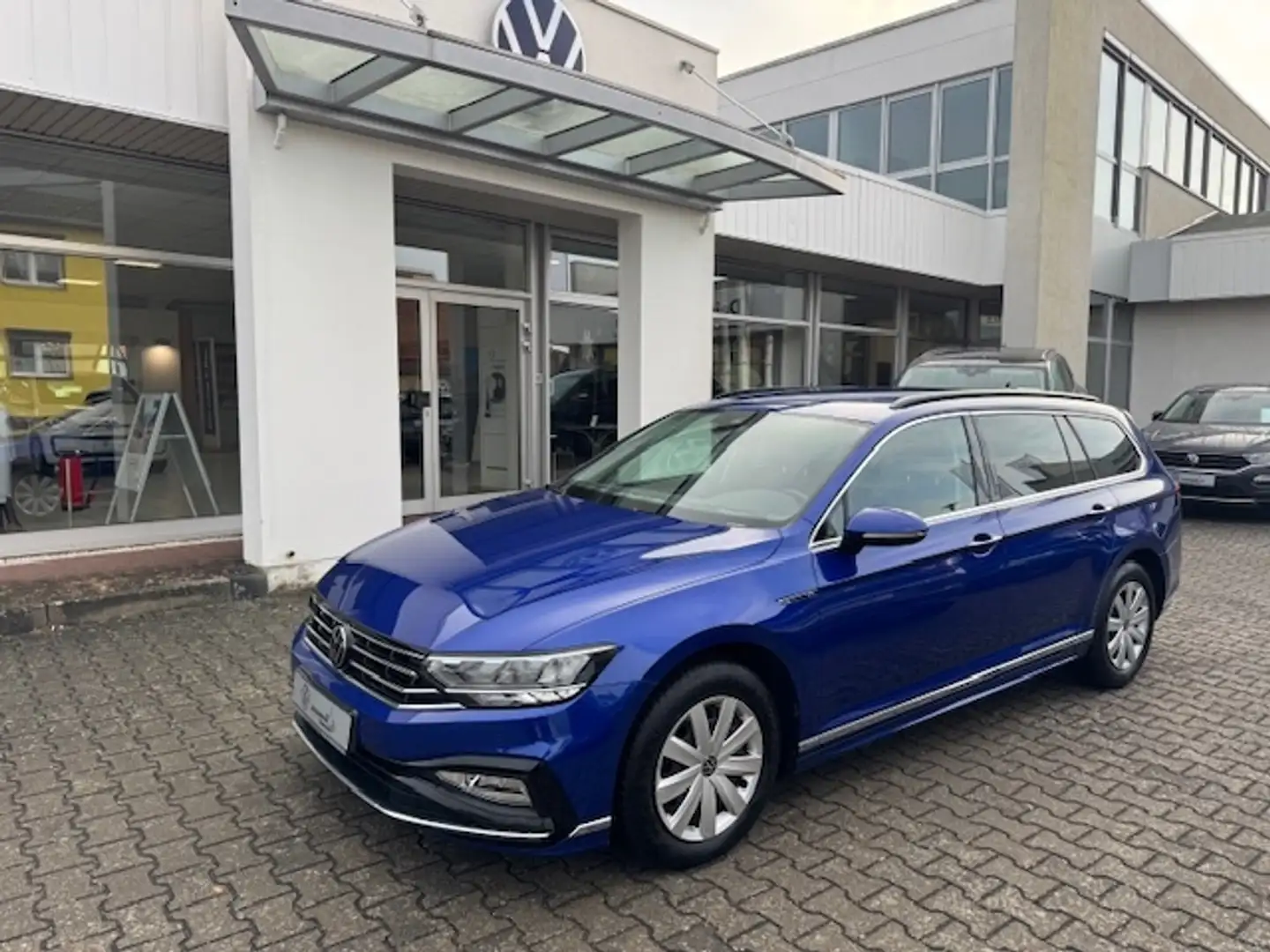 Volkswagen Passat Variant CB 2.0 TDI Business Blau - 2