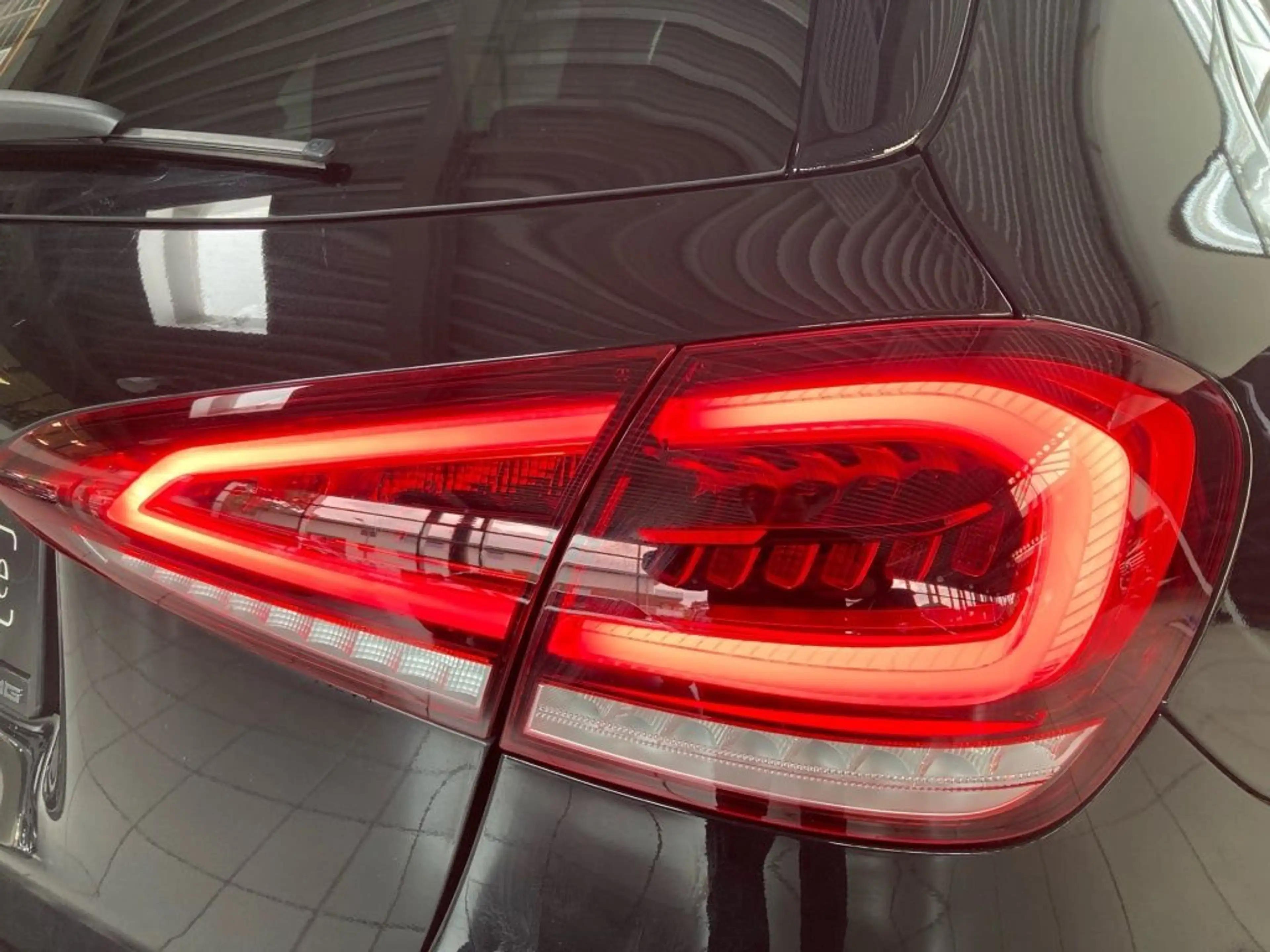 Mercedes-Benz A 35 AMG AMG A 35 4M AMG+MBUX+Night+Ambiente+CarPlay+PANO — photo 11