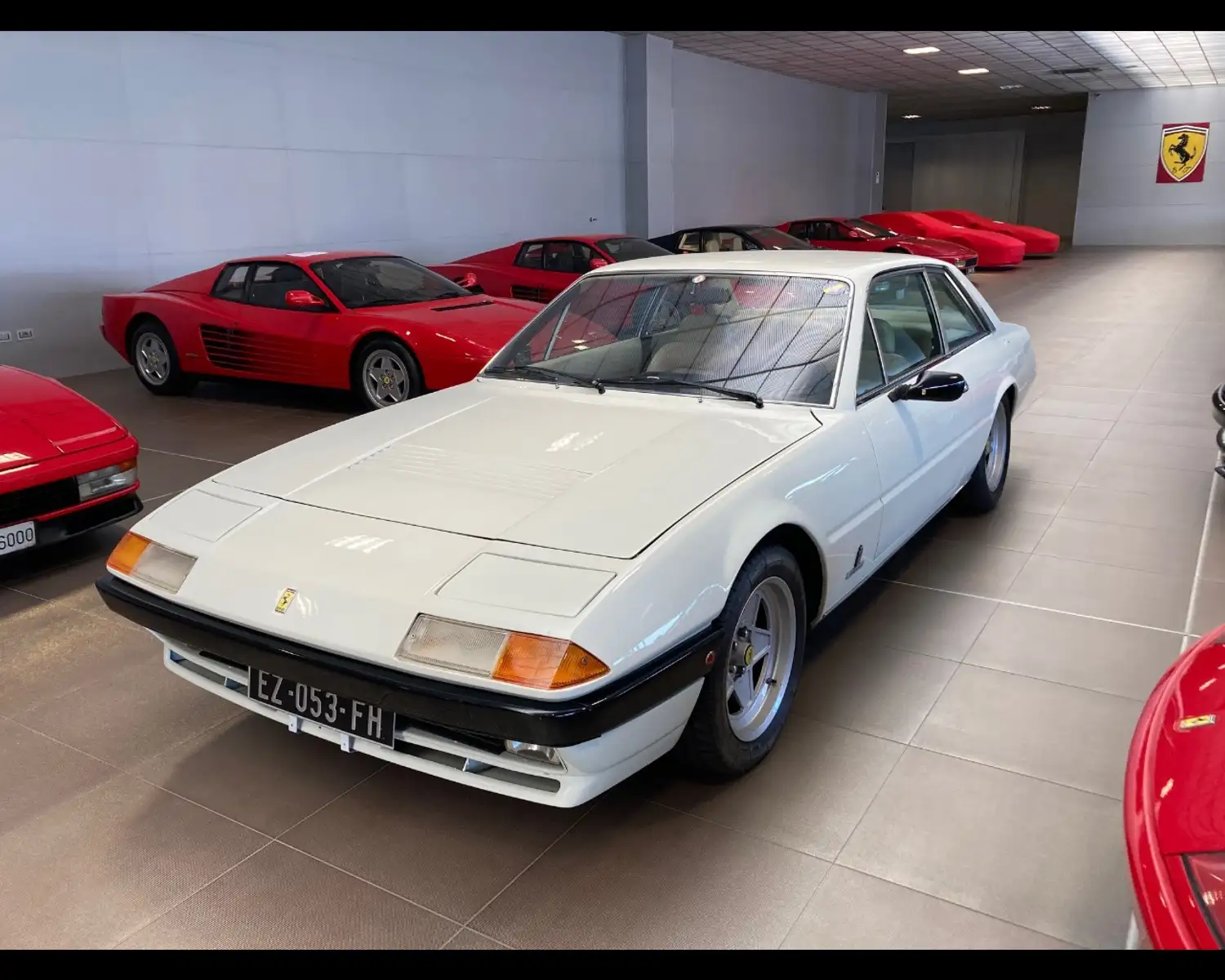 Ferrari V12 4.8 Automatica iniezione elettronica