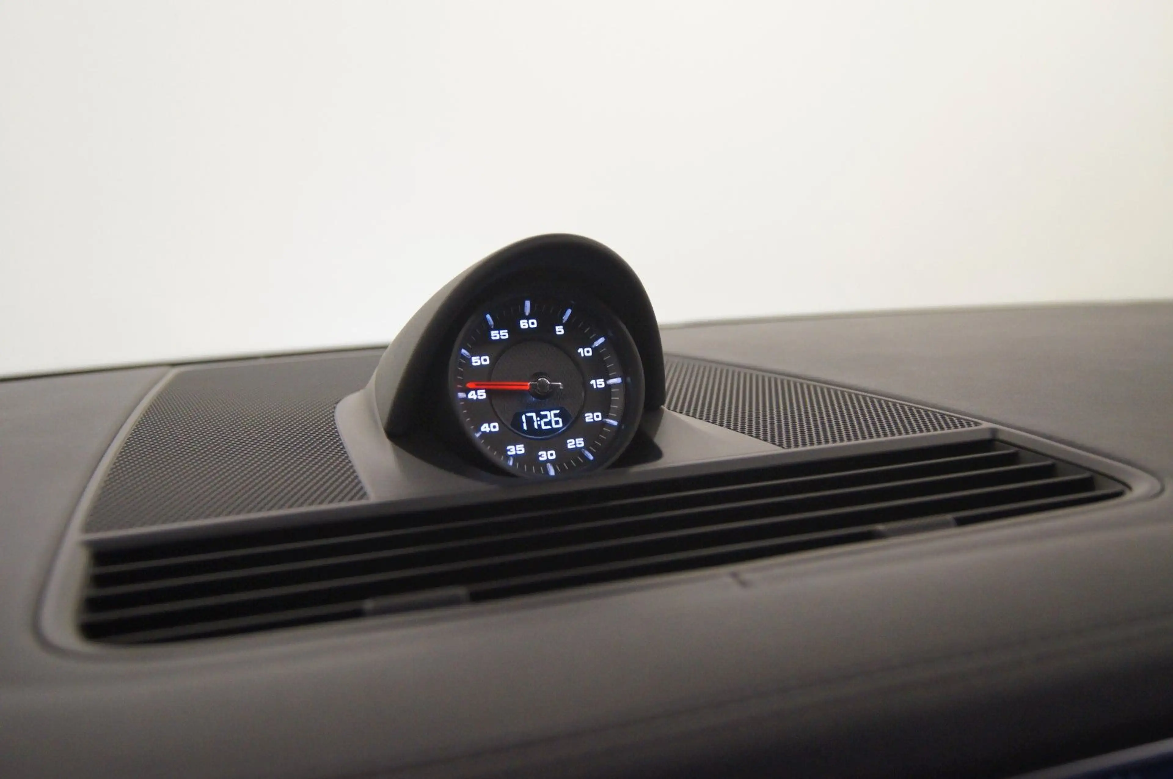 Porsche Panamera Sport Turismo Turbo S|CARBON|KERAMIK|18 — photo 4