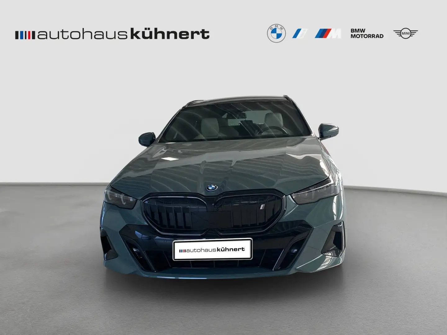 BMW i5 eDrive40 ///M-Sport PRO PanoSD AHK ParkAss Vert - 2
