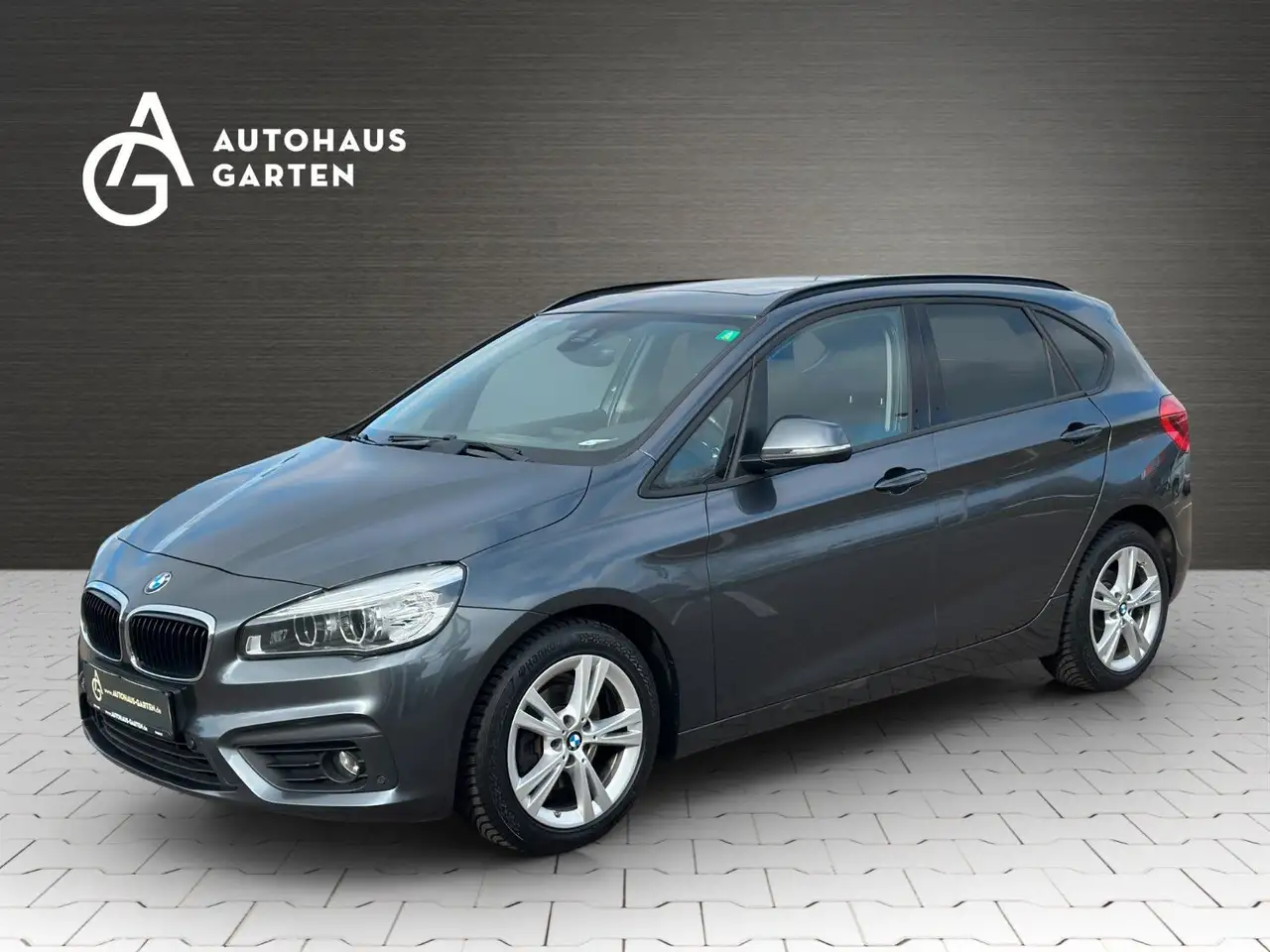 BMW 218