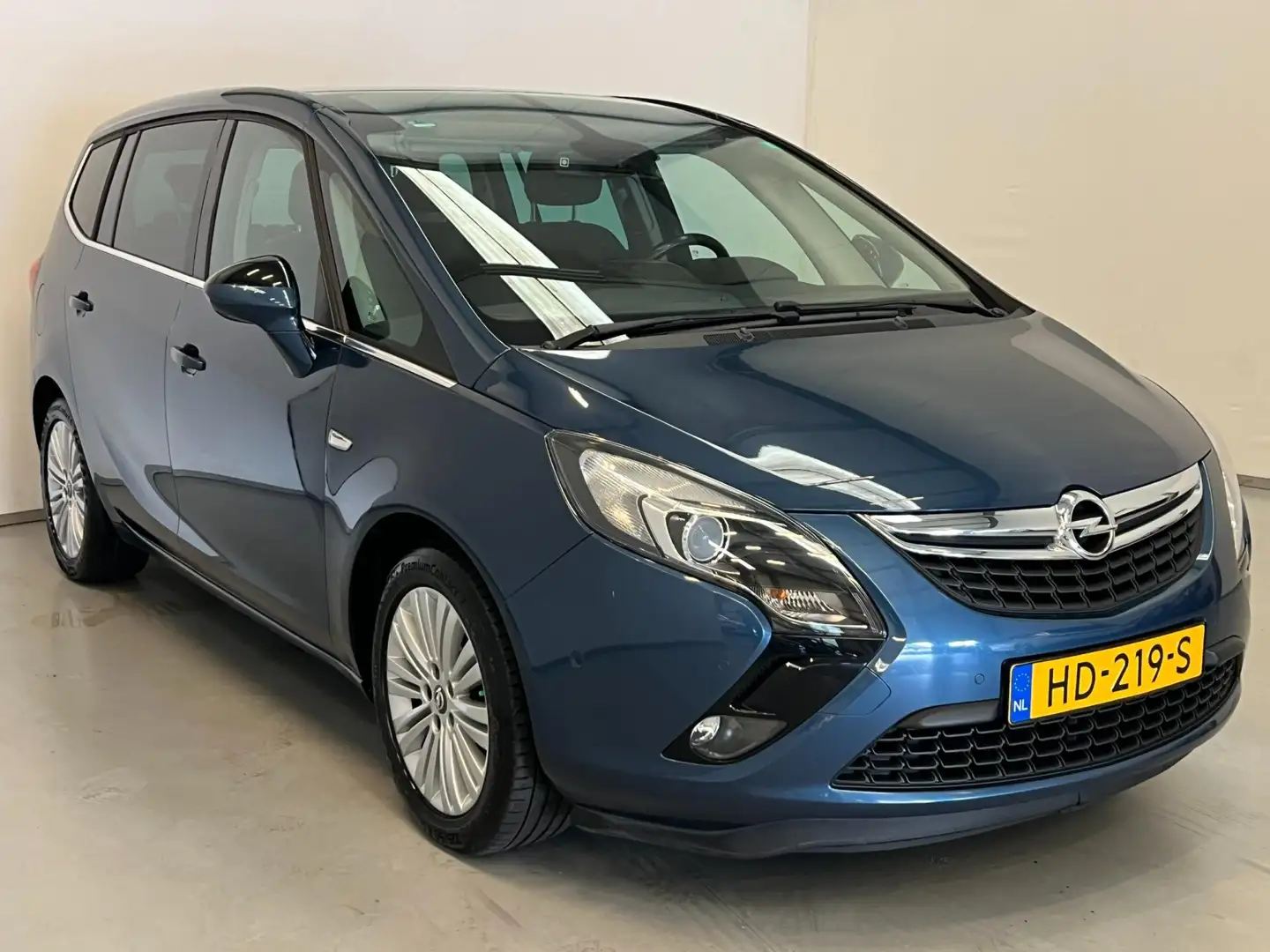 Opel Zafira Tourer 1.6 CDTI / 7-pers / NL-auto / 2x Pano / Euro 6 Azul - 2