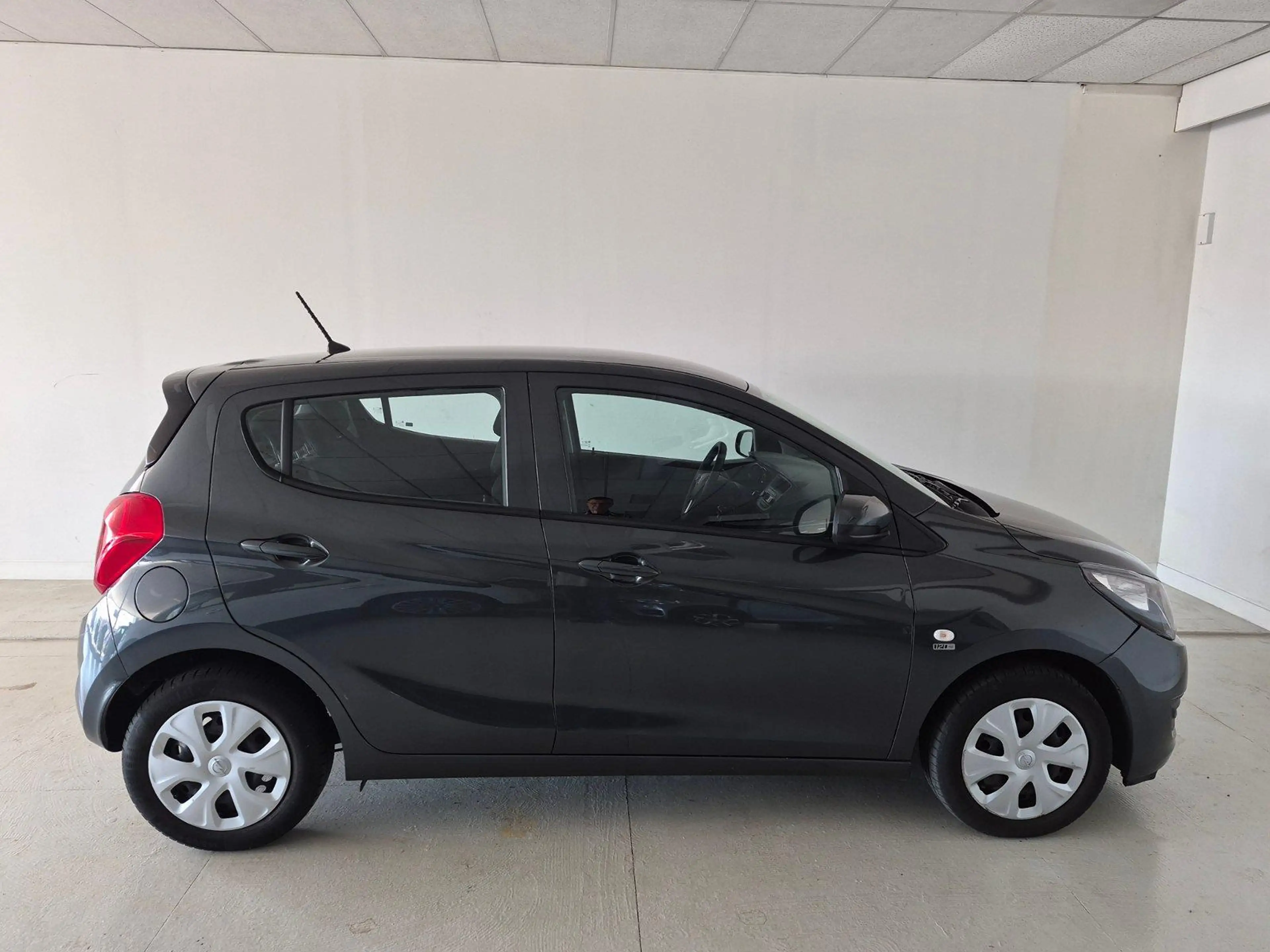 Opel Karl 1.0 120 Jaar Edition Trekhaak — photo 6