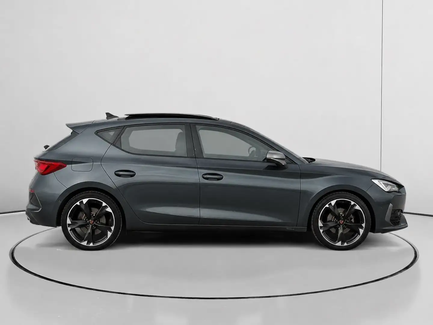 CUPRA Leon 1.5 eTSI 110 DSG Gris - 2