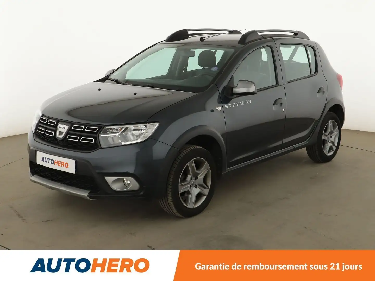 Dacia Sandero Stepway 0.9 TCe Gris - 1