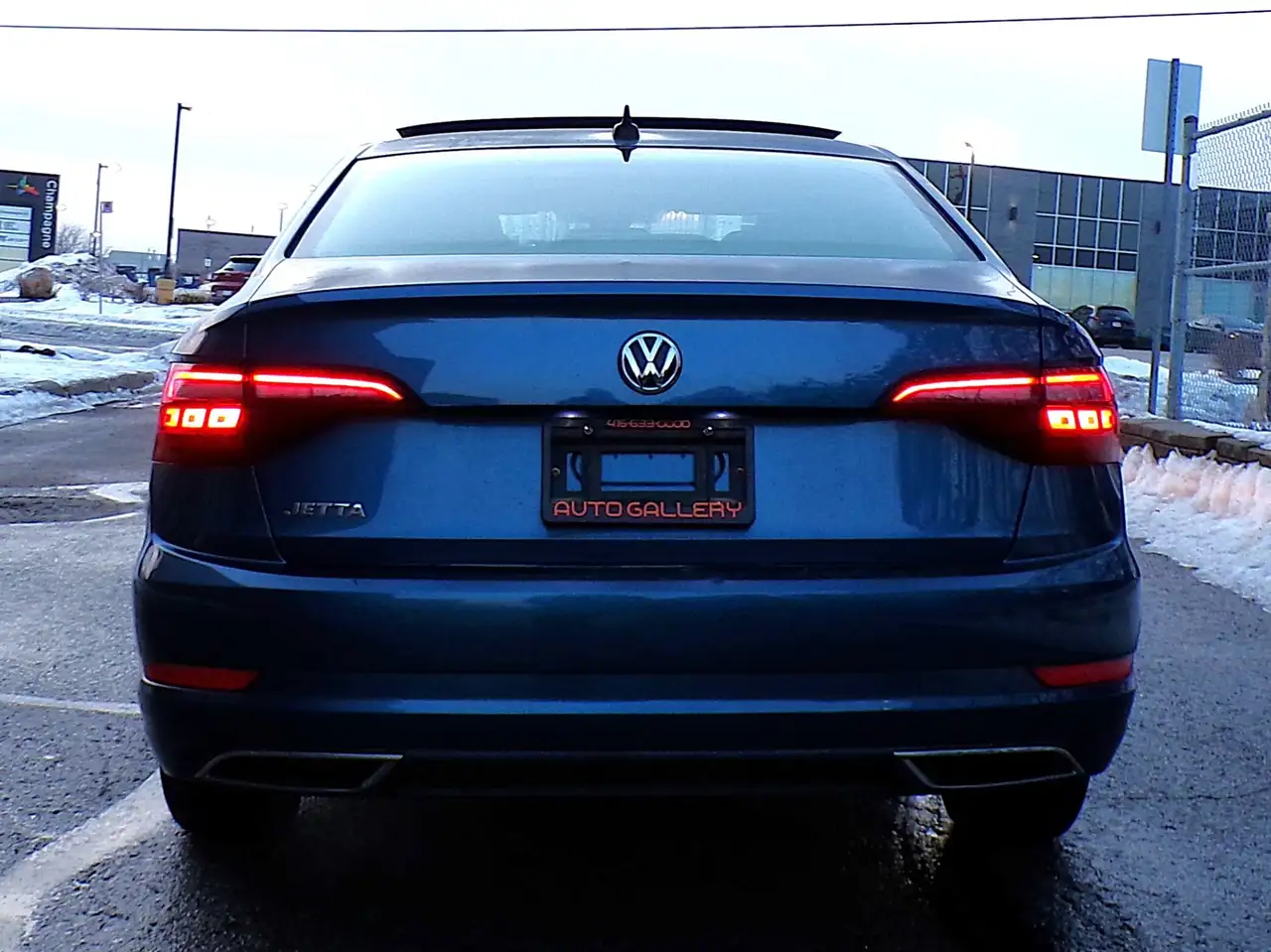 Volkswagen Jetta снимка Volkswagen Jetta