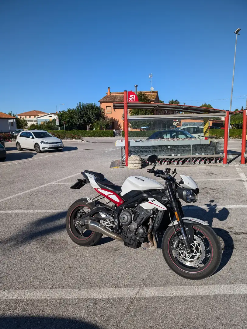 Triumph Street Triple R Bianco - 1